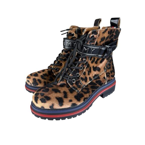 NEW Tommy Hilfiger Parsins Leopard Velvet Combat Boots Size 6.5 Chunky Sole - Picture 3 of 6